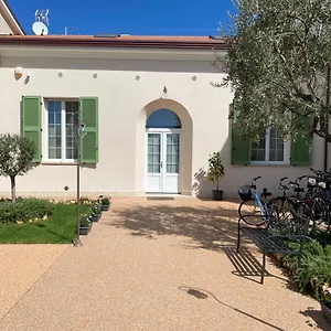  Bed & Breakfast Villino Aliboni - A 2 Passi Dal Mare Italia